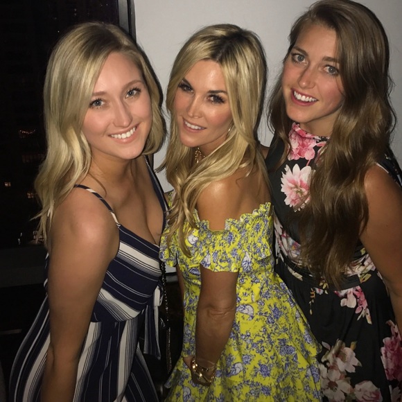 Meet your Posher, Paige - Picture 1 of 1